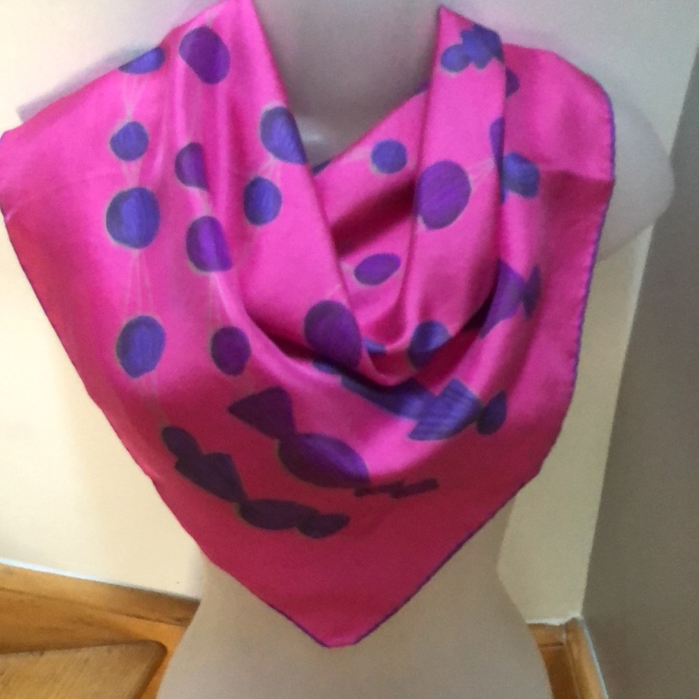 Eye catching Square shape Hand rolled Silk pink purple. VTG